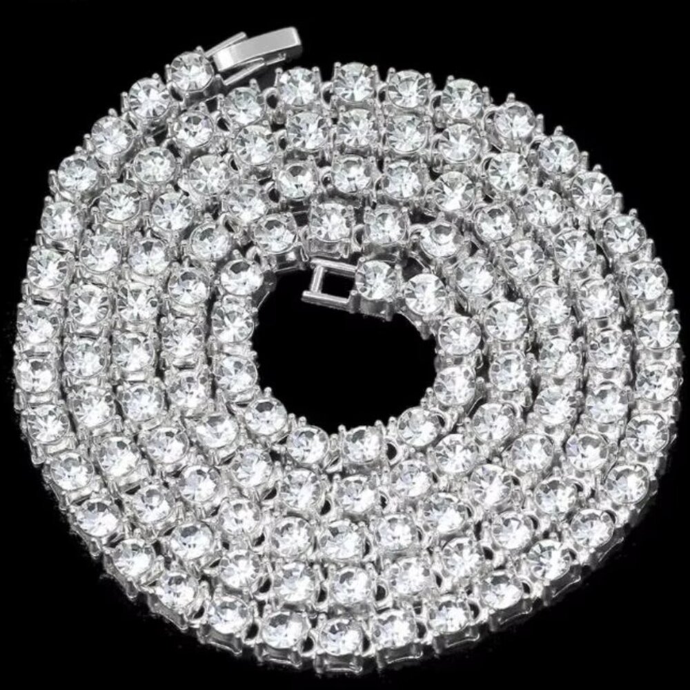 ⭐ Large 22" Diamond Infinity Necklace With 5mm Diamonds 18k White Gold Pltd ⭐ - Picture 7 of 8